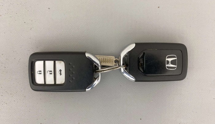 2015 Honda City 1.5L I-VTEC VX, Petrol, Manual, 89,250 km, Key Close Up