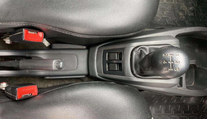 2018 Maruti Alto 800 LXI, Petrol, Manual, 24,097 km, Gear Lever