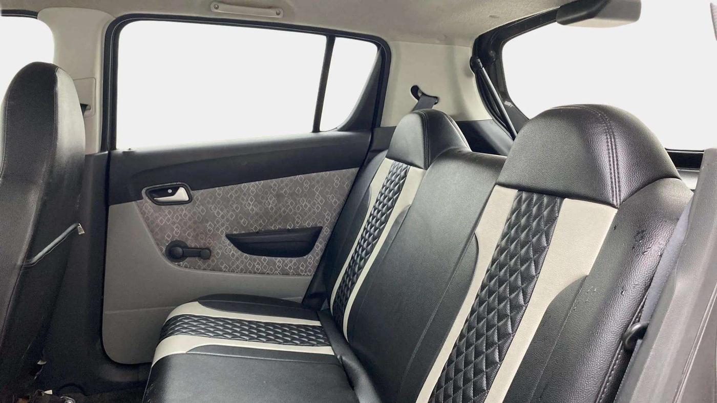 2018 Maruti Alto 800 LXI, Petrol, Manual, 24,097 km, Right Side Rear Door Cabin