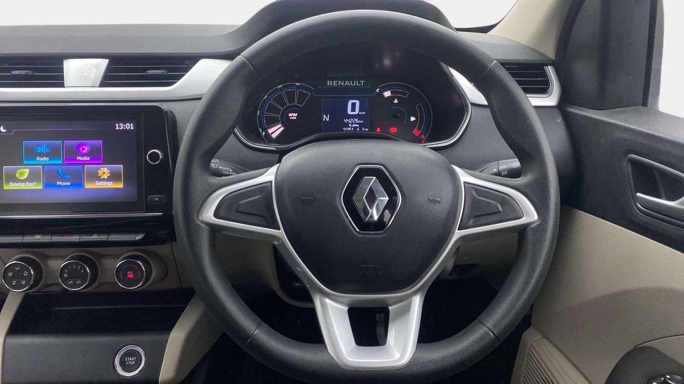 2020 Renault TRIBER RXZ AMT, Petrol, Automatic, 44,224 km, Steering Wheel Close Up