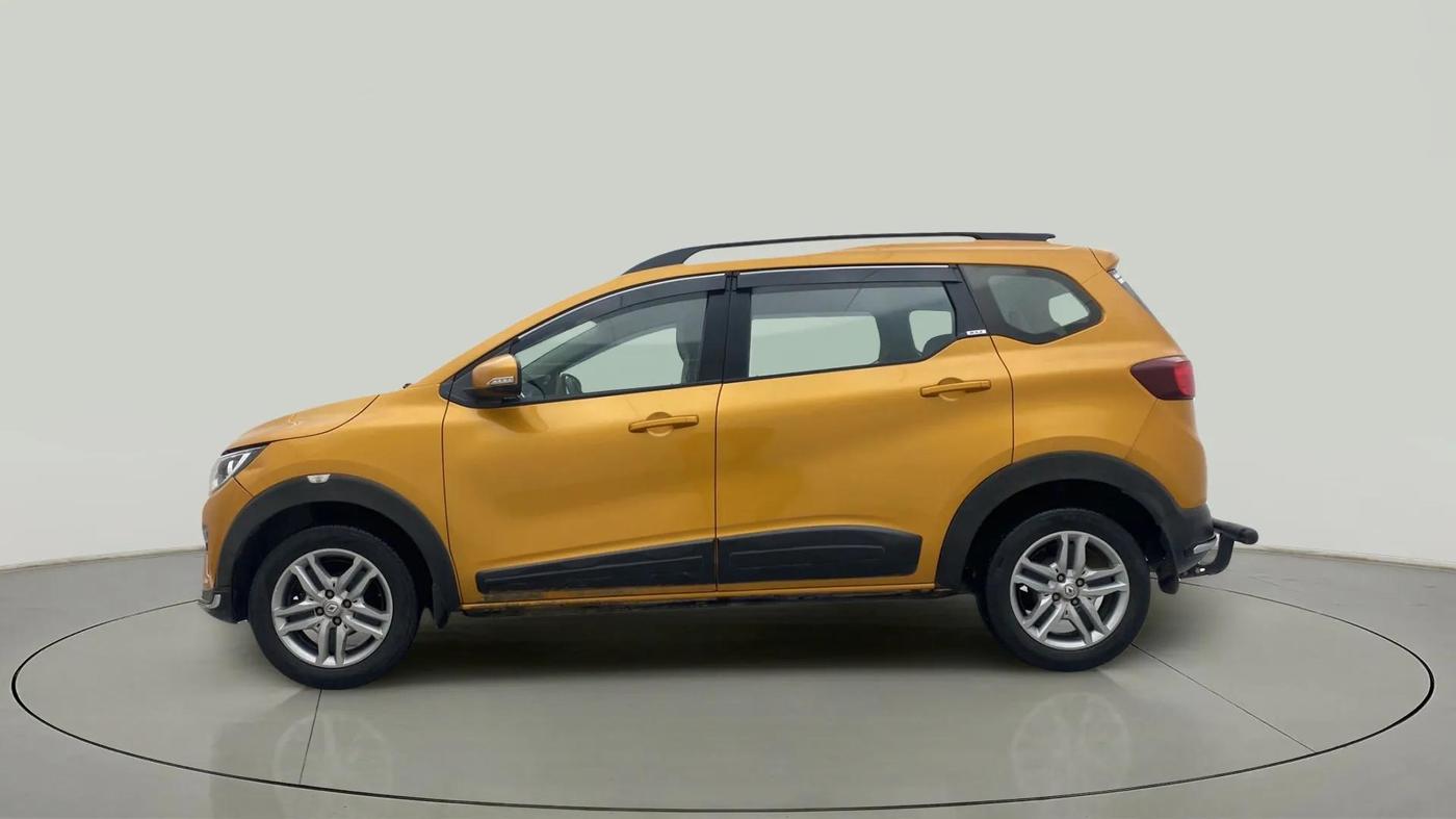 2020 Renault TRIBER RXZ AMT, Petrol, Automatic, 44,224 km, Left Side