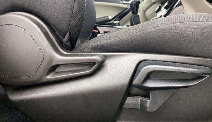 2022 Tata NEXON XZ PLUS PETROL, Petrol, Manual, 8,838 km, Driver Side Adjustment Panel