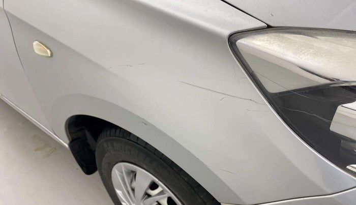2016 Tata Tiago XM PETROL, Petrol, Manual, 25,519 km, Right fender - Size <= 2 inch