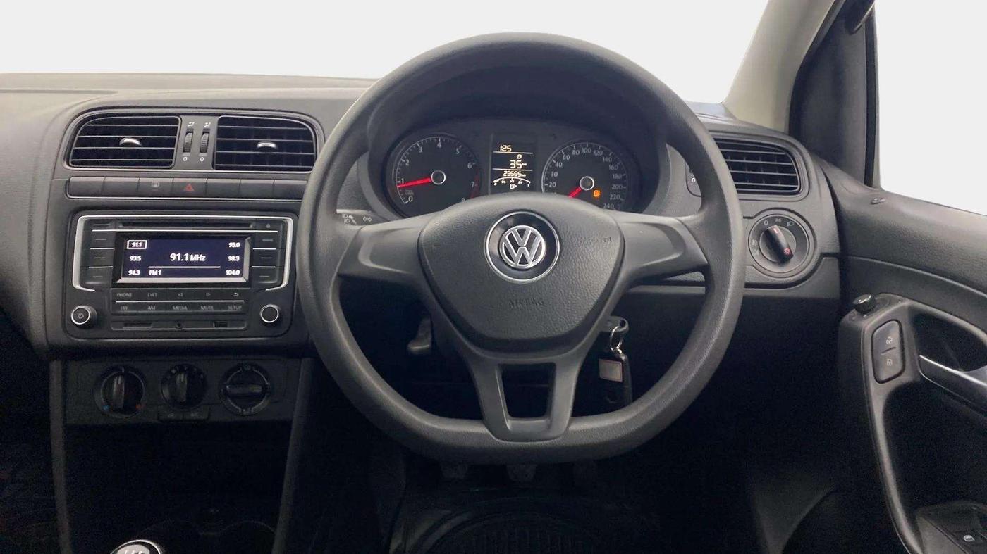 2018 Volkswagen Polo COMFORTLINE 1.0L MPI, Petrol, Manual, 23,555 km, Steering Wheel Close Up