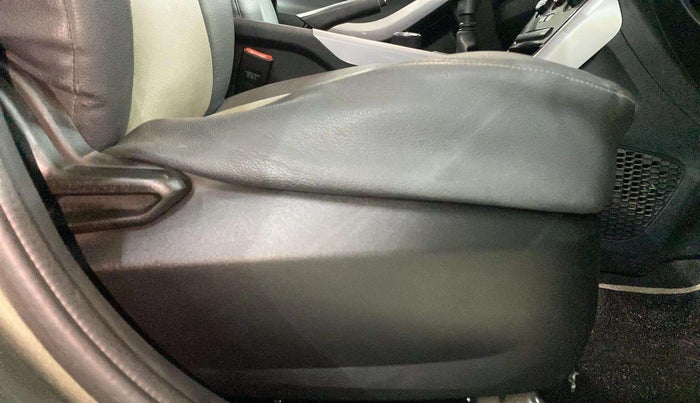 2021 Tata NEXON XM PETROL, Petrol, Manual, 29,375 km, Driver Side Adjustment Panel