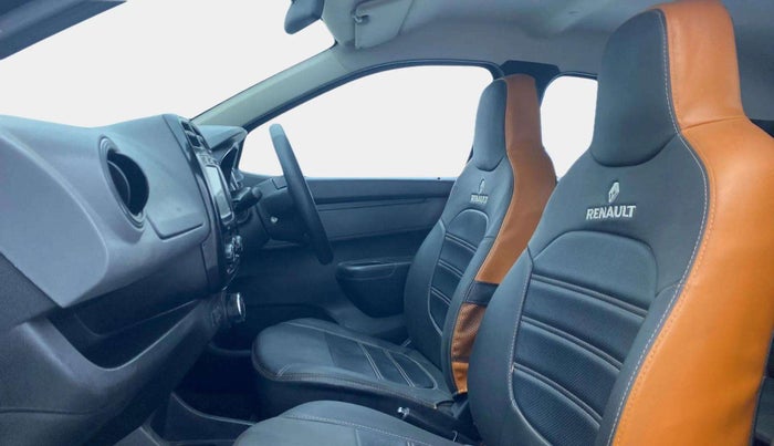 2018 Renault Kwid RXT 1.0 AMT, Petrol, Automatic, 18,295 km, Right Side Front Door Cabin