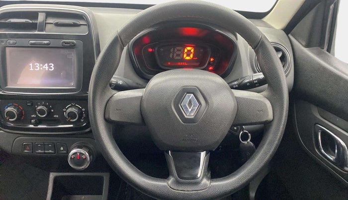 2018 Renault Kwid RXT 1.0 AMT, Petrol, Automatic, 18,295 km, Steering Wheel Close Up