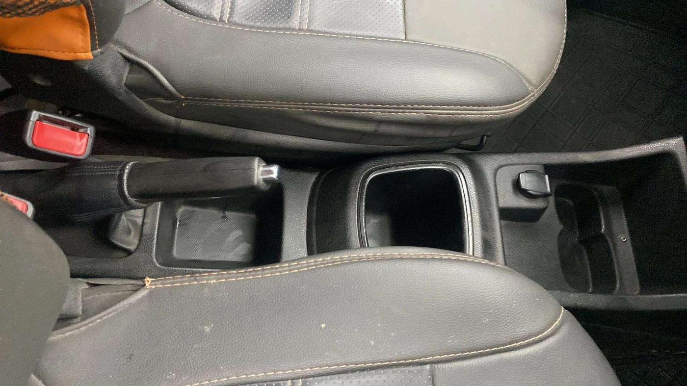 2018 Renault Kwid RXT 1.0 AMT, Petrol, Automatic, 18,295 km, Gear Lever