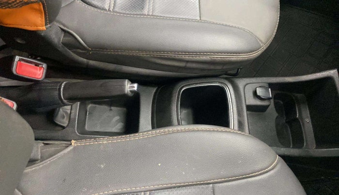 2018 Renault Kwid RXT 1.0 AMT, Petrol, Automatic, 18,295 km, Gear Lever