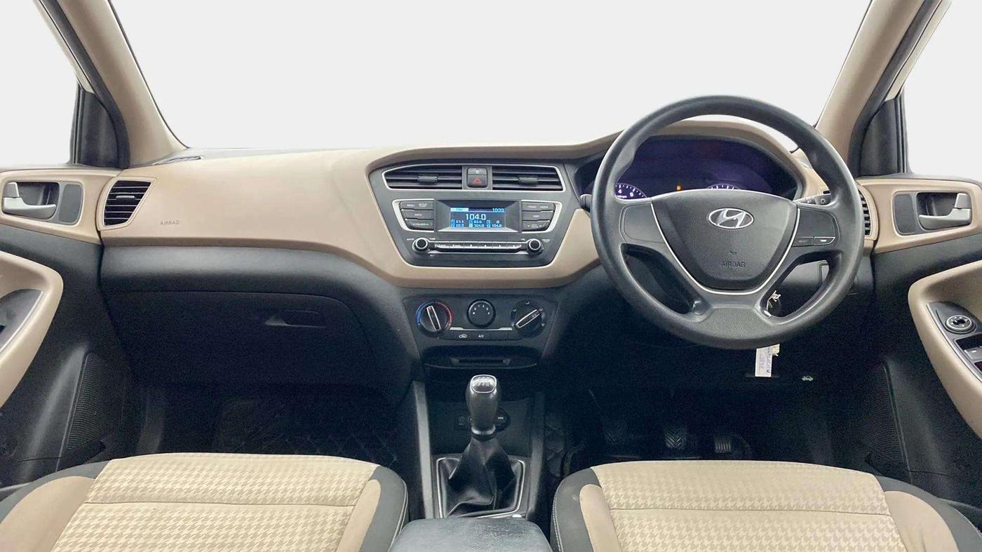 2018 Hyundai Elite i20 MAGNA EXECUTIVE 1.2, Petrol, Manual, 98,686 km, Dashboard