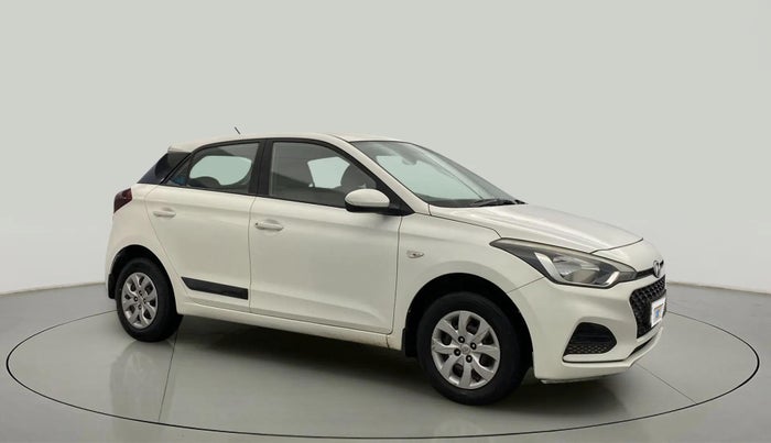 2018 Hyundai Elite i20 MAGNA EXECUTIVE 1.2, Petrol, Manual, 98,669 km, Right Front Diagonal