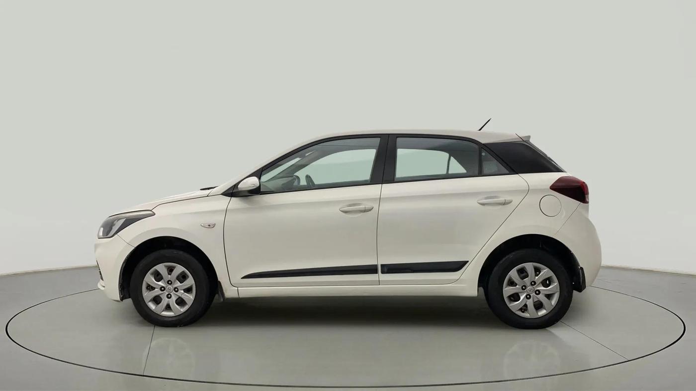 2018 Hyundai Elite i20 MAGNA EXECUTIVE 1.2, Petrol, Manual, 98,686 km, Left Side