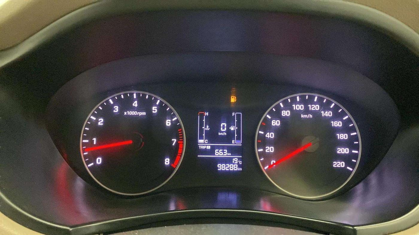 2018 Hyundai Elite i20 MAGNA EXECUTIVE 1.2, Petrol, Manual, 98,686 km, Odometer Image
