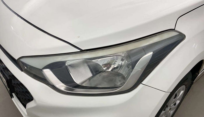 2018 Hyundai Elite i20 MAGNA EXECUTIVE 1.2, Petrol, Manual, 98,669 km, Left headlight - Minor scratches