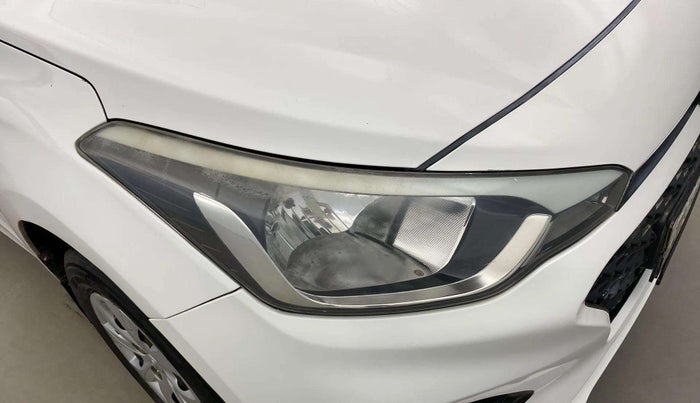 2018 Hyundai Elite i20 MAGNA EXECUTIVE 1.2, Petrol, Manual, 98,669 km, Right headlight - Minor scratches