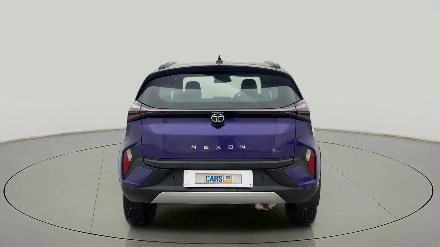 2023 Tata NEXON FEARLESS S PURPLE 1.2 REVOTRON 7 DCA DT, CNG, Automatic, 18,306 km, Back/Rear