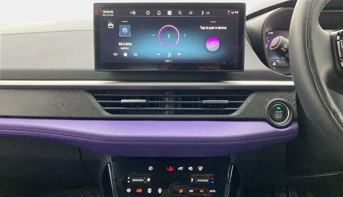 2023 Tata NEXON FEARLESS S PURPLE 1.2 REVOTRON 7 DCA DT, Petrol, Automatic, 18,306 km, Air Conditioner