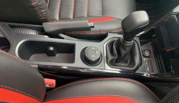 2024 Tata NEXON CREATIVE 1.2 PETROL, Petrol, Manual, 1,354 km, Gear Lever