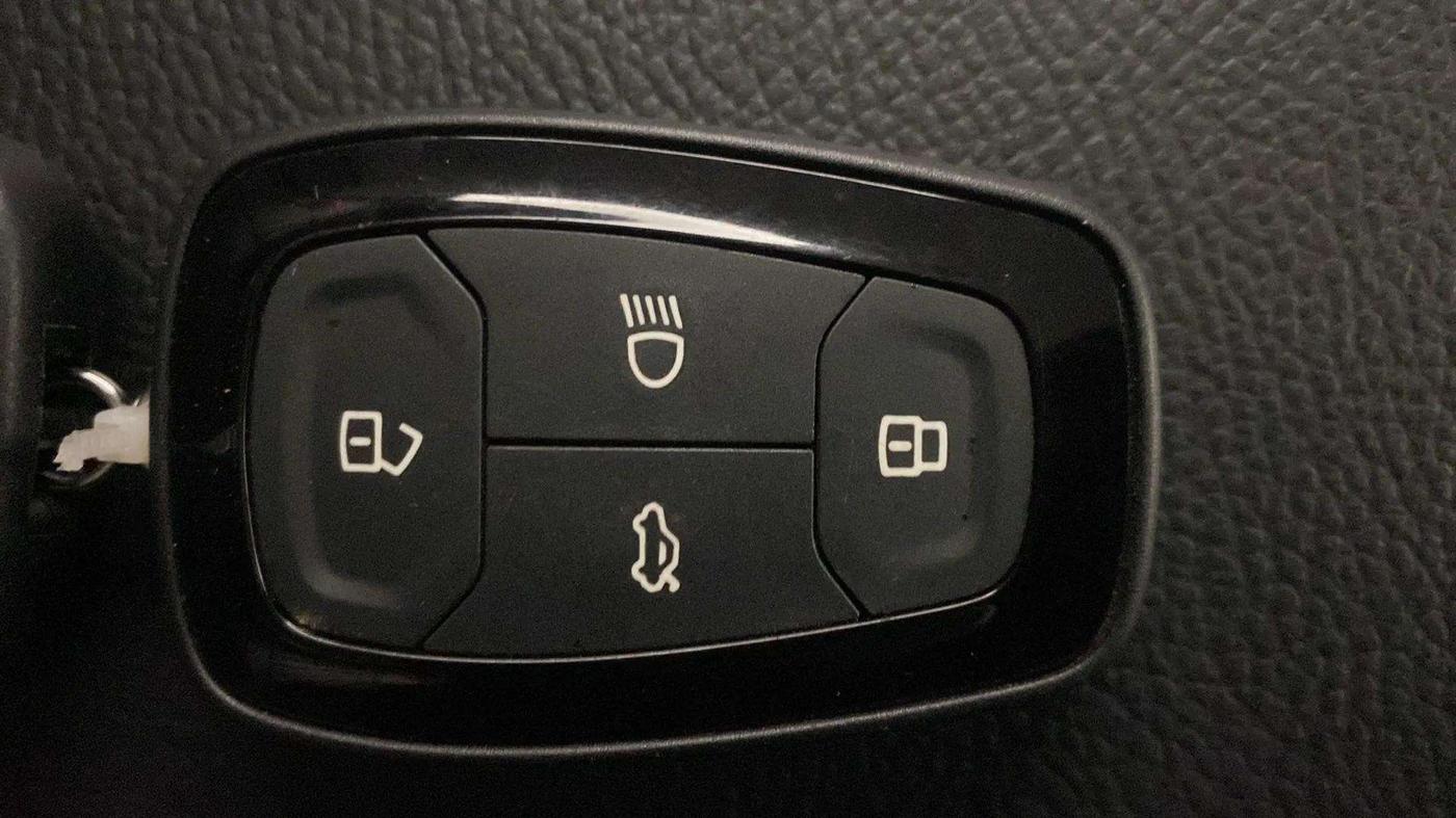 2024 Tata NEXON CREATIVE 1.2 PETROL, Petrol, Manual, 1,354 km, Key Close Up