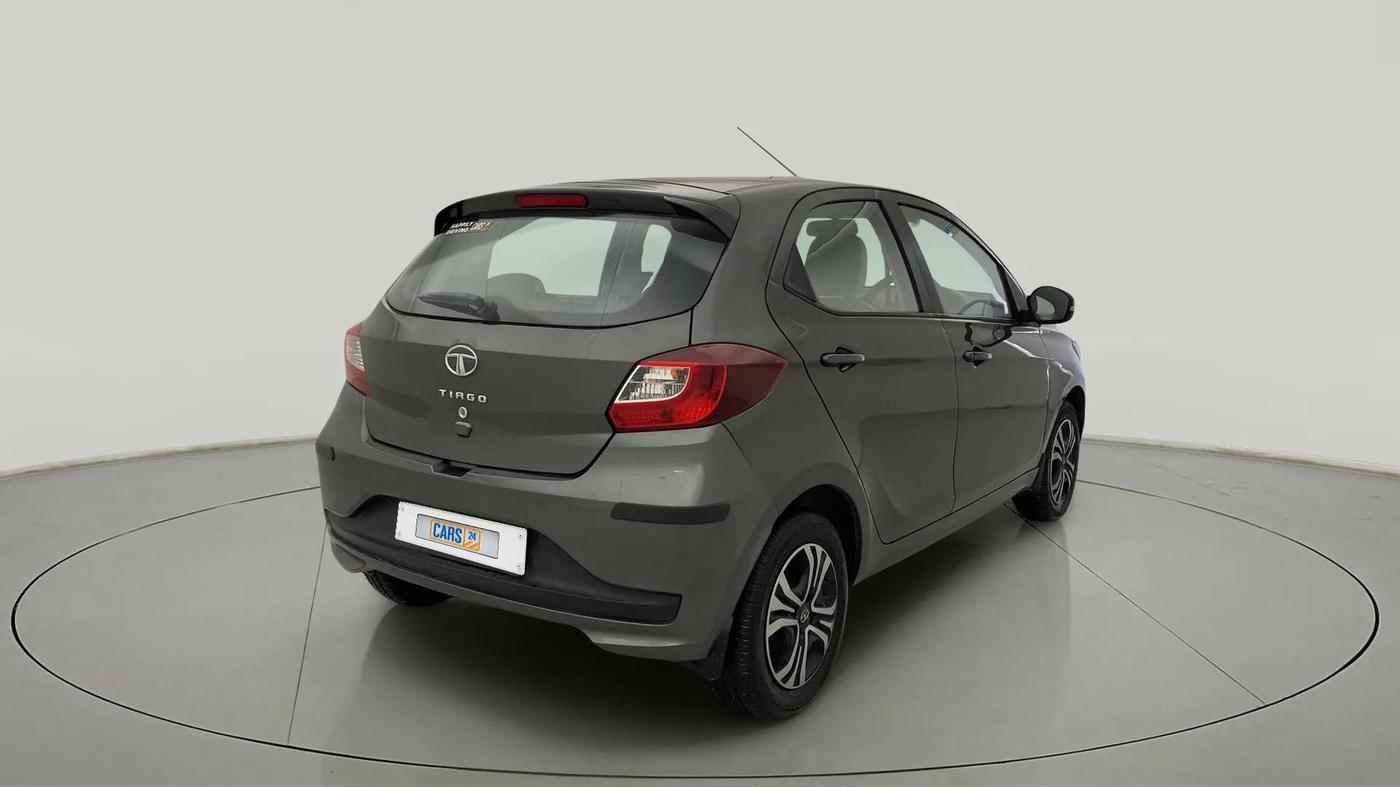 2021 Tata Tiago XZ PETROL, Petrol, Manual, 10,385 km, Right Back Diagonal