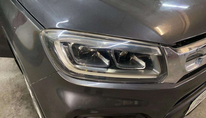 2021 Maruti Vitara Brezza VXI, Petrol, Manual, 48,823 km, Right headlight - Minor scratches