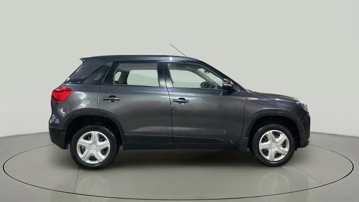 2021 Maruti Vitara Brezza VXI, Petrol, Manual, 48,823 km, Right Side View