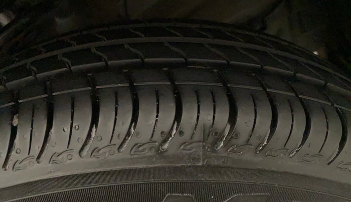 2022 Maruti S PRESSO VXI+, Petrol, Manual, 11,260 km, Left Front Tyre Tread