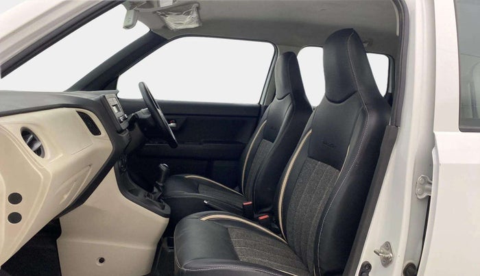 2019 Maruti New Wagon-R VXI 1.0, Petrol, Manual, 27,808 km, Right Side Front Door Cabin