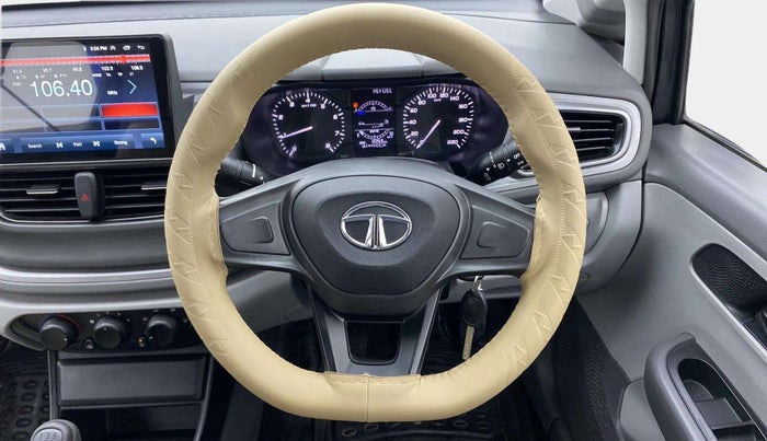 2020 Tata ALTROZ XE PETROL, Petrol, Manual, 12,269 km, Steering Wheel Close Up