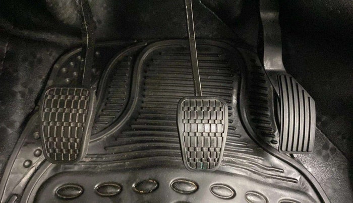 2020 Tata ALTROZ XE PETROL, Petrol, Manual, 12,269 km, Pedals