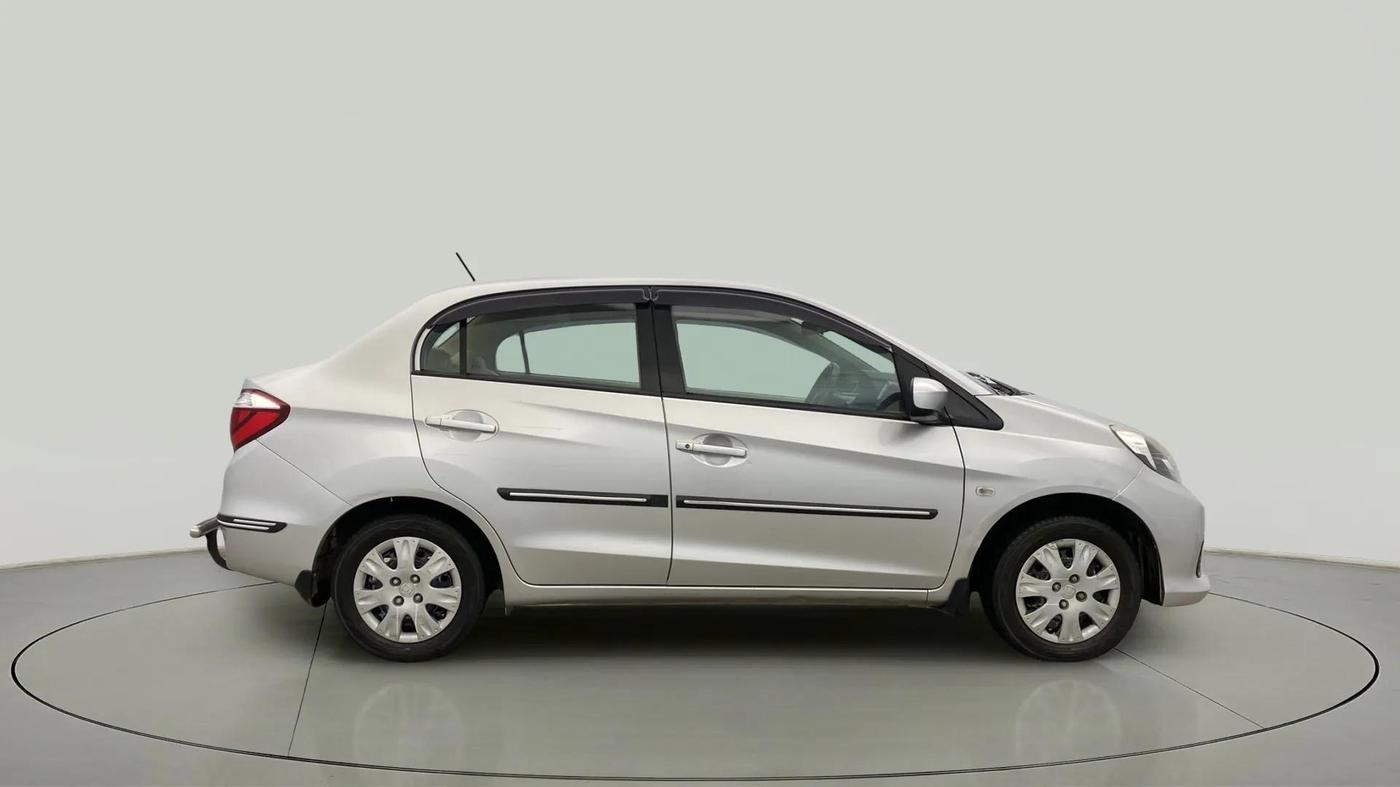 2017 Honda Amaze 1.2L I-VTEC S, CNG, Manual, 77,275 km, Right Side View