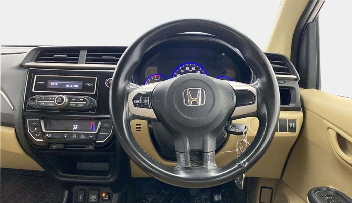 2017 Honda Amaze 1.2L I-VTEC S, CNG, Manual, 77,275 km, Steering Wheel Close Up