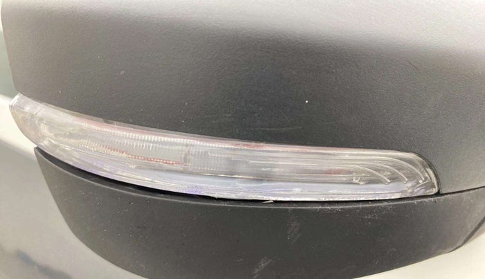 2022 Tata NEXON XMA PETROL, Petrol, Automatic, 32,050 km, Right rear-view mirror - Mirror motor not working