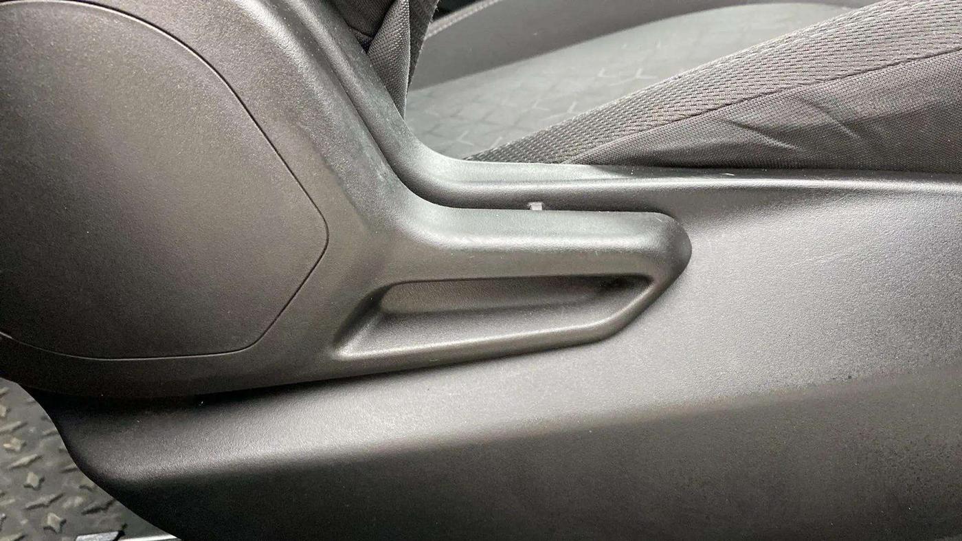 2022 Tata NEXON XMA PETROL, Petrol, Automatic, 32,050 km, Driver Side Adjustment Panel
