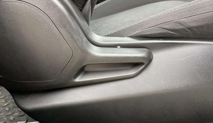2022 Tata NEXON XMA PETROL, Petrol, Automatic, 32,050 km, Driver Side Adjustment Panel