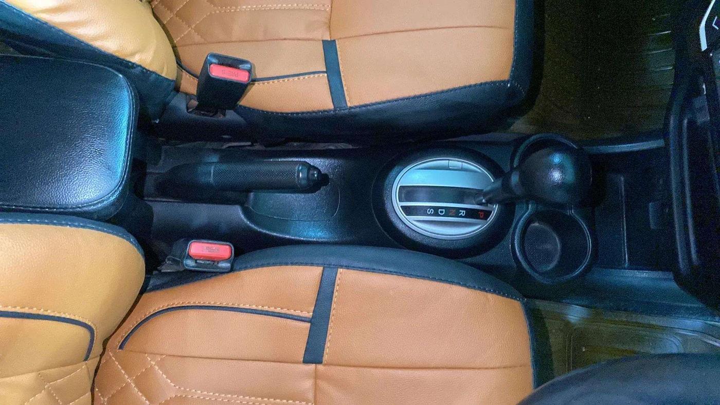 2016 Honda BR-V 1.5L I-VTEC V CVT, Petrol, Automatic, 72,290 km, Gear Lever
