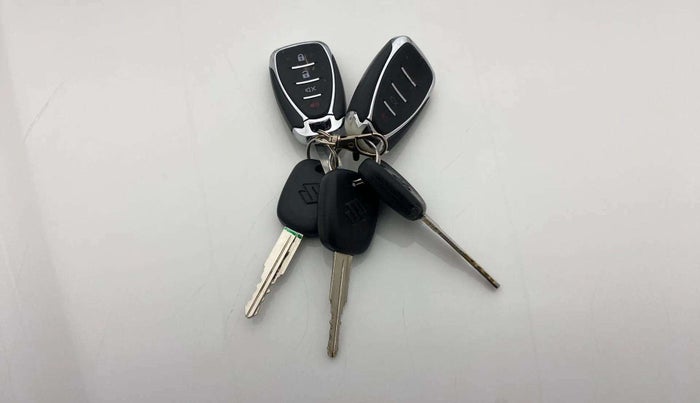 2023 Maruti Alto LXI O, Petrol, Manual, 9,780 km, Key Close Up