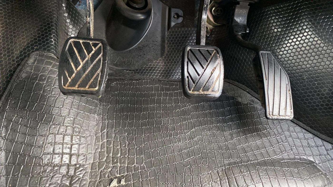 2019 Maruti New Wagon-R ZXI 1.2, Petrol, Manual, 79,473 km, Pedals