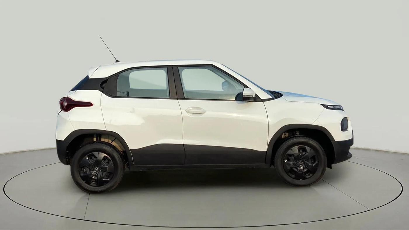 2024 Tata PUNCH ADVENTURE MT, Petrol, Manual, 3,541 km, Right Side View