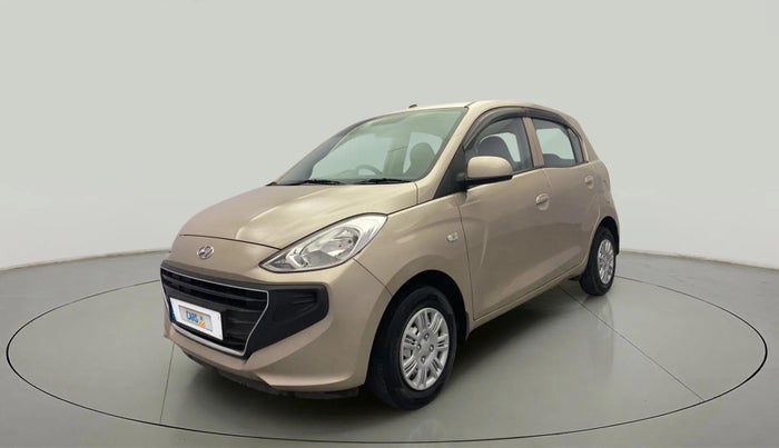 2019 Hyundai NEW SANTRO MAGNA, Petrol, Manual, 25,577 km, Left Front Diagonal