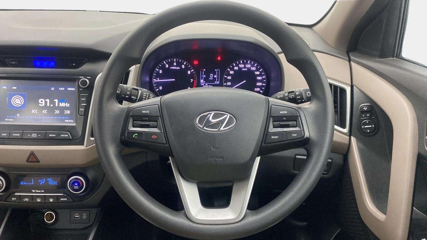 2017 Hyundai Creta SX PLUS 1.6 PETROL, Petrol, Manual, 34,675 km, Steering Wheel Close Up