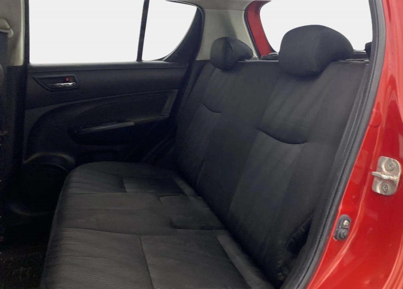 2013 Maruti Swift VXI, Petrol, Manual, 63,528 km, Right Side Rear Door Cabin