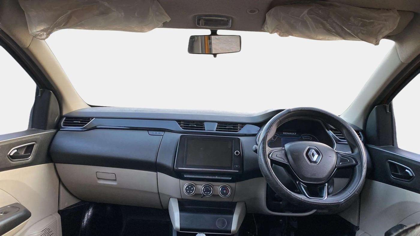 2019 Renault TRIBER RXT, Petrol, Manual, 28,805 km, Dashboard