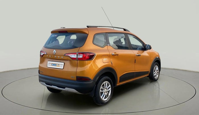 2019 Renault TRIBER RXT, Petrol, Manual, 28,805 km, Right Back Diagonal