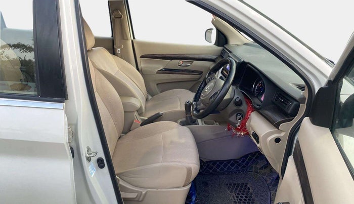 2022 Maruti Ertiga VXI CNG, CNG, Manual, 21,908 km, Right Side Front Door Cabin