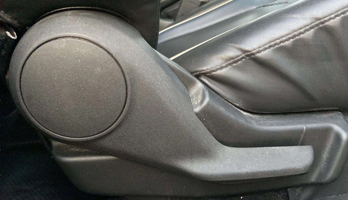 2022 Maruti Baleno DELTA PETROL 1.2, Petrol, Manual, 14,834 km, Driver Side Adjustment Panel