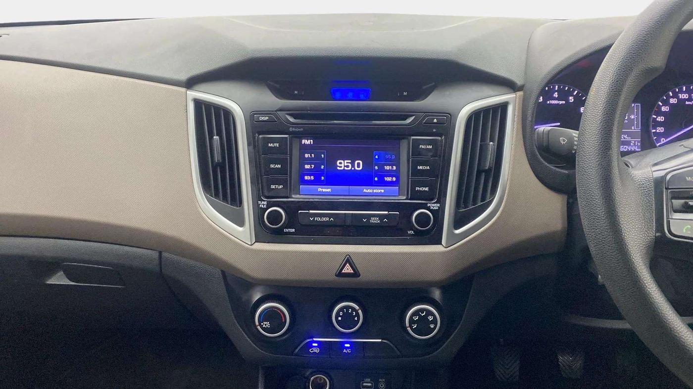 2017 Hyundai Creta E PLUS 1.6 PETROL, Petrol, Manual, 60,423 km, Air Conditioner