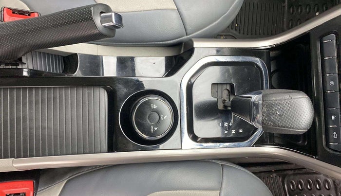 2019 Tata NEXON XZA PLUS DIESEL DUAL TONE, Diesel, Automatic, 75,513 km, Gear Lever