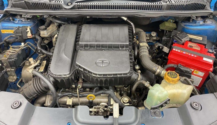 2019 Tata NEXON XZA PLUS DIESEL DUAL TONE, Diesel, Automatic, 75,513 km, Open Bonet