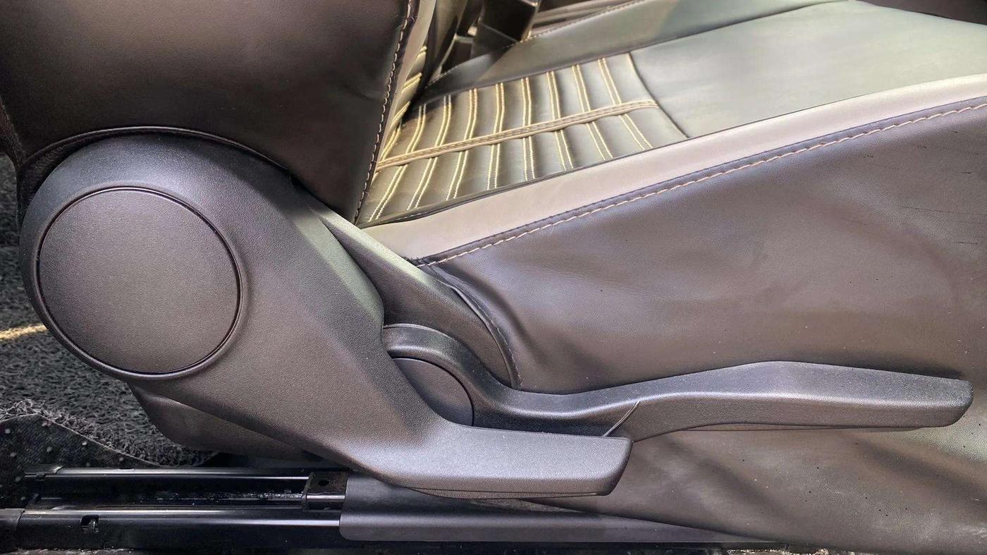 2021 Maruti Baleno ZETA PETROL 1.2, Petrol, Manual, 1,296 km, Driver Side Adjustment Panel